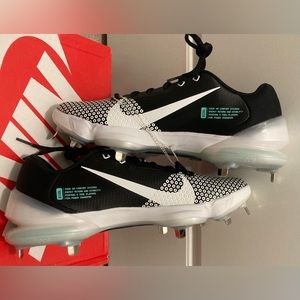 Nike Force Zoom Mike Trout 7 Pro Metal Baseball Cleats Black White Mens Size 11.